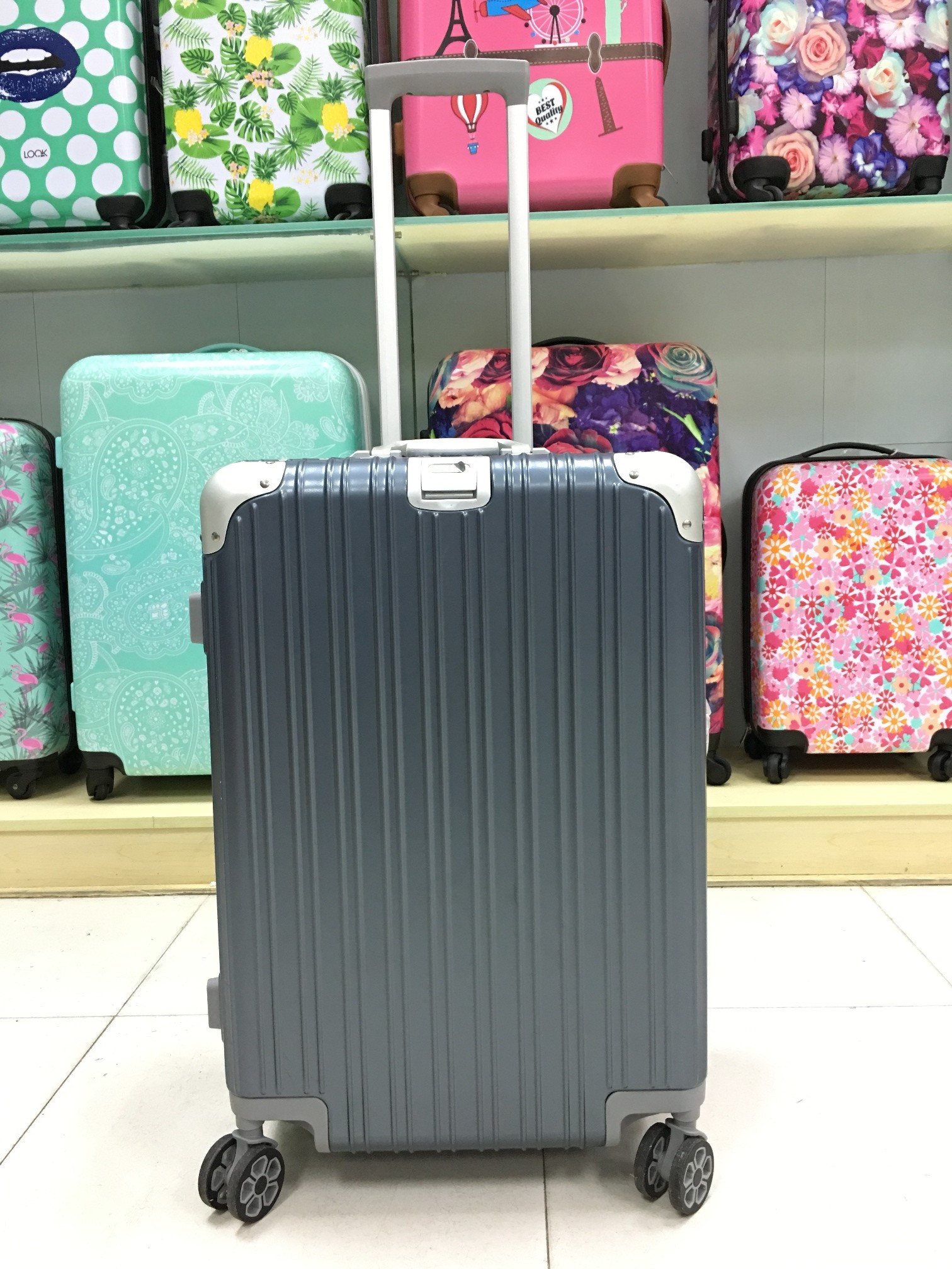 yanteng mens luggage with aluminium frame style